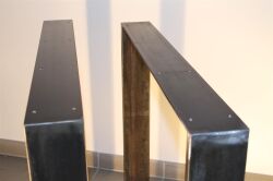 Piétement de table en design industriel noir Acier brut 90x73