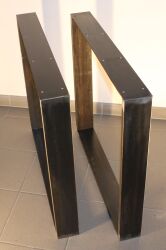 Tafelframe in industrieel ontwerp zwart ruw staal 100x73