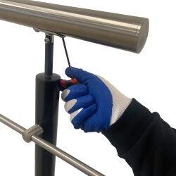Work gloves with latex coated in white/blue in size S-XL...